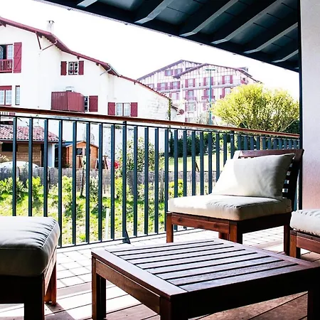 Villa Urdinak Keyweek Holiday House With Swimming Pool In
